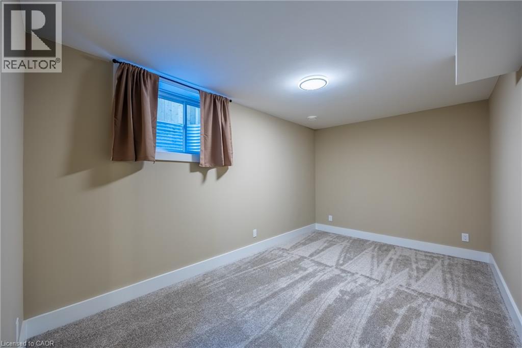 248 Lafayette Street E Property Photo 24