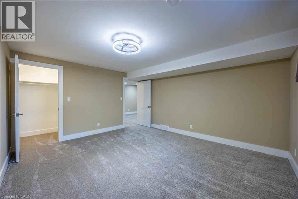 248 Lafayette Street E Property Photo 27