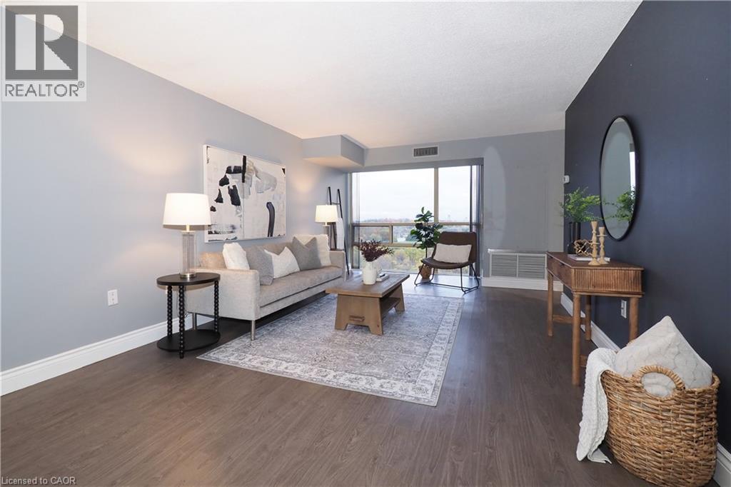 55 Blue Springs Drive Unit# Ph12 Property Photo 11