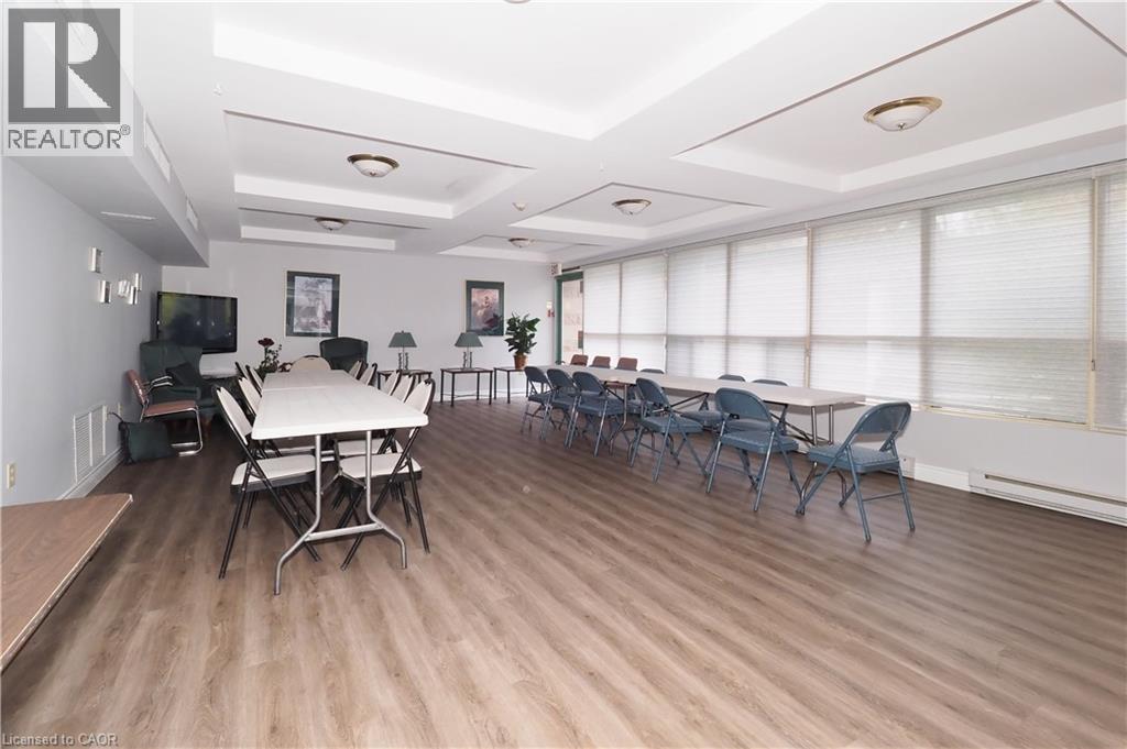 55 Blue Springs Drive Unit# Ph12 Property Photo 40