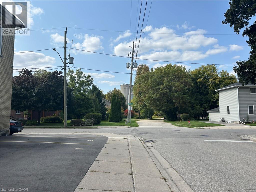 206-212 Queenston Road Unit# 8 Property Photo 2