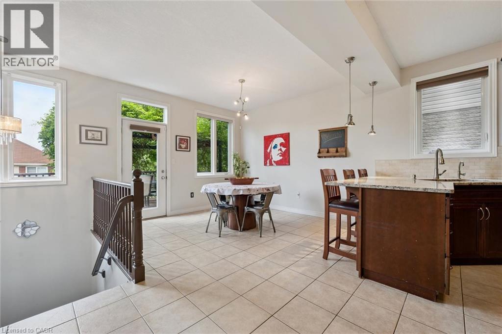 360 Red Osier Road Property Photo 8
