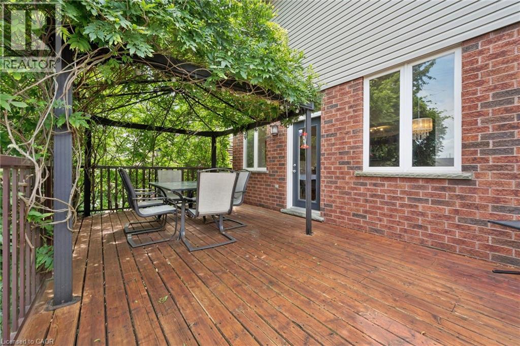 360 Red Osier Road Property Photo 12