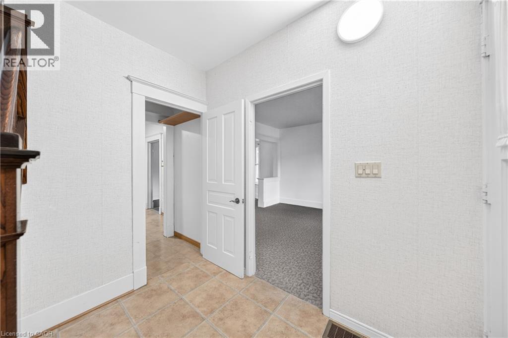 63 Mt Hope Street Property Photo 5