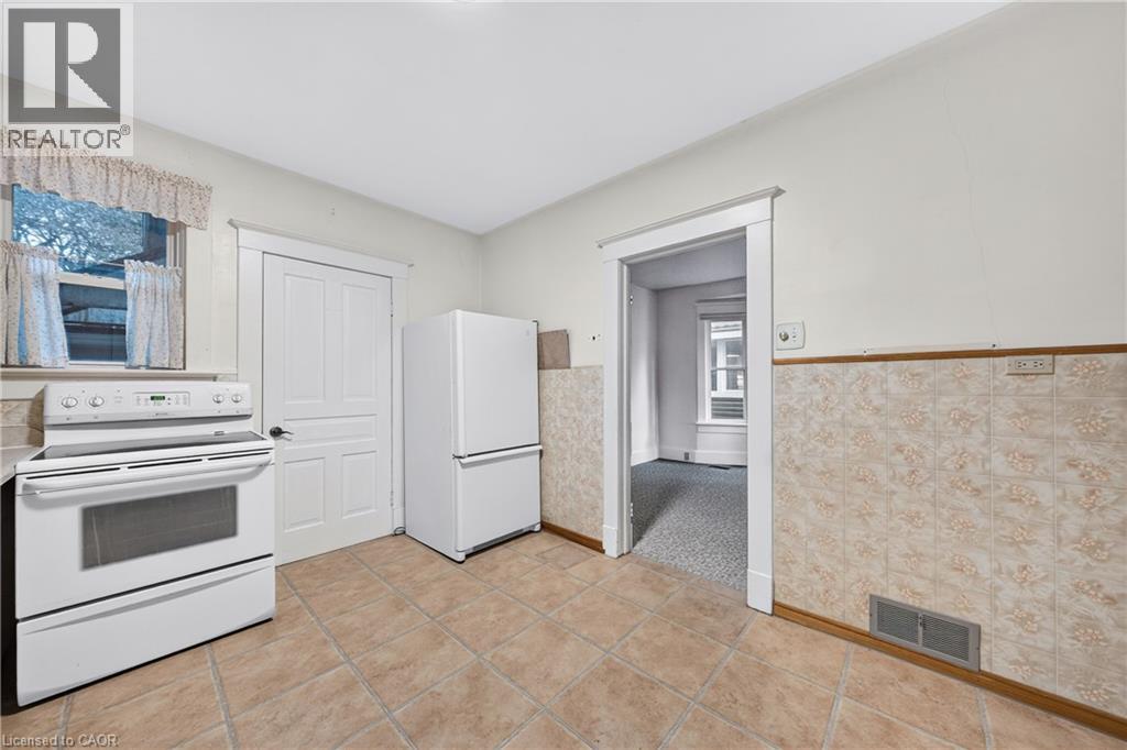 63 Mt Hope Street Property Photo 13