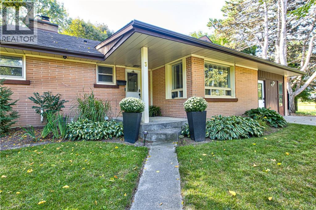 3 Oakwood Avenue Property Photo 2