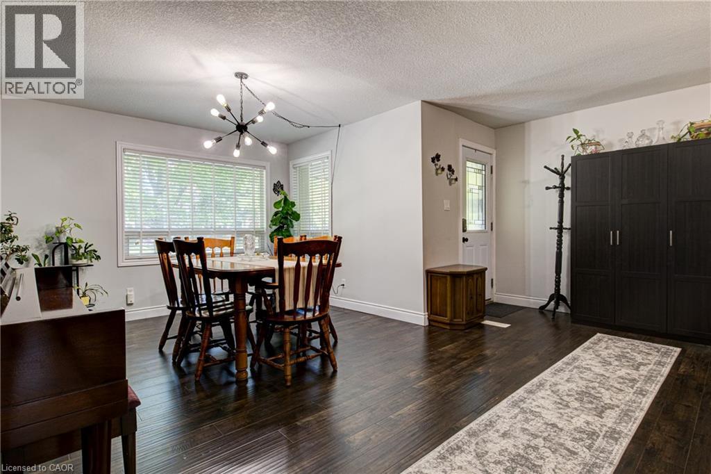 3 Oakwood Avenue Property Photo 4