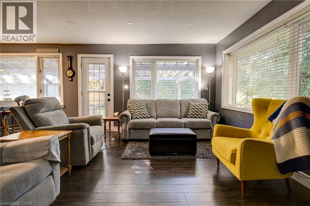3 Oakwood Avenue Property Photo 18