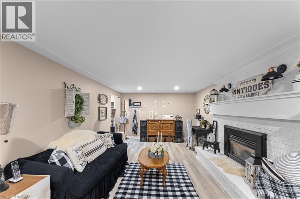 43 Stella Street Property Photo 22