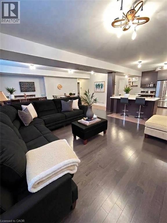 545 Eaglewood Drive Unit# 2 Lower Property Photo 3