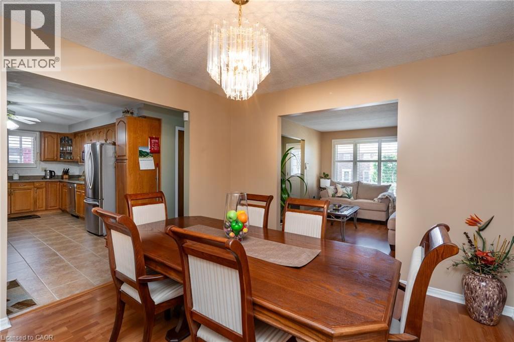 437 Eaglewood Drive Property Photo 8