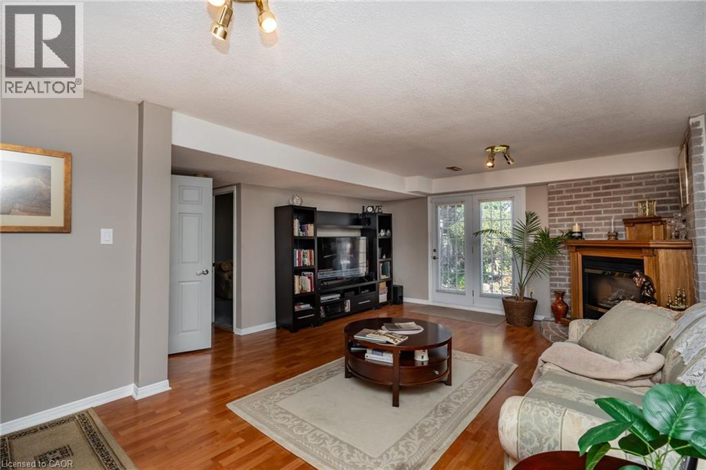 437 Eaglewood Drive Property Photo 13