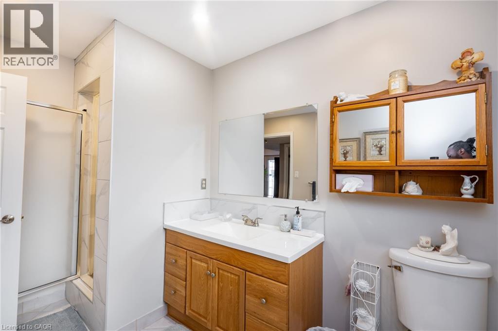 437 Eaglewood Drive Property Photo 17