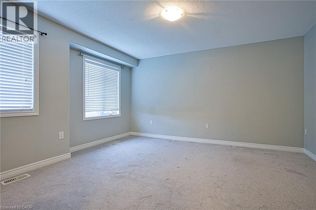 52 Dartmouth Gate Unit# Main Property Photo 15