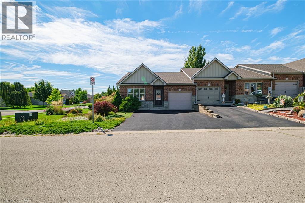 2 Millcroft Drive Property Photo 5