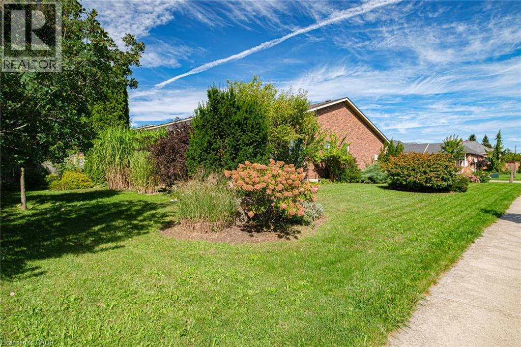 2 Millcroft Drive Property Photo 33