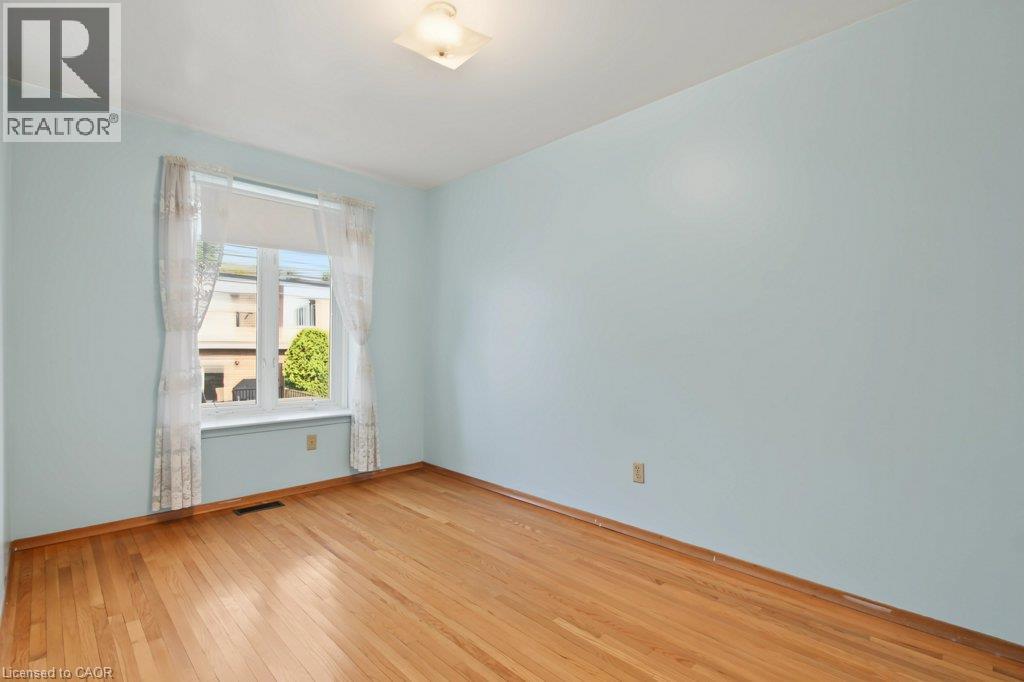 1535 Westminster Place Property Photo 19