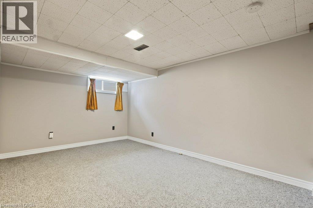 1535 Westminster Place Property Photo 24