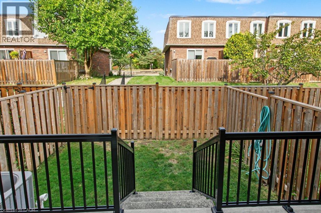 1535 Westminster Place Property Photo 33
