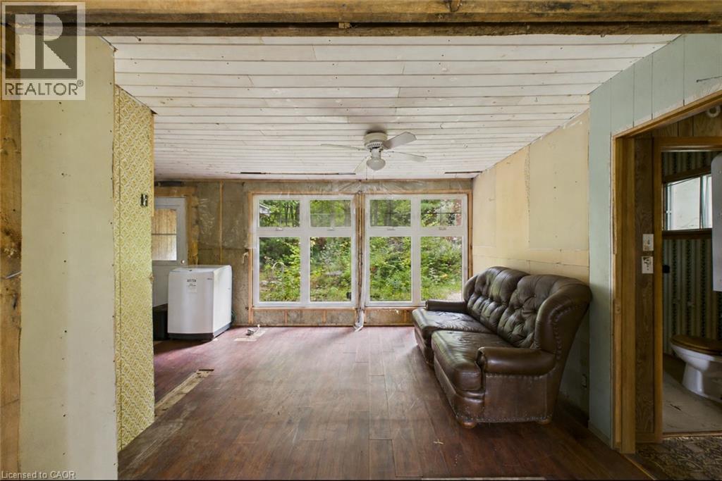 115 Broadbent Road Property Photo 3