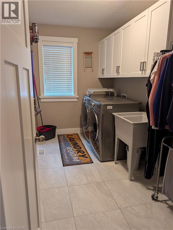 57 Eaglecrest Street Property Photo 11
