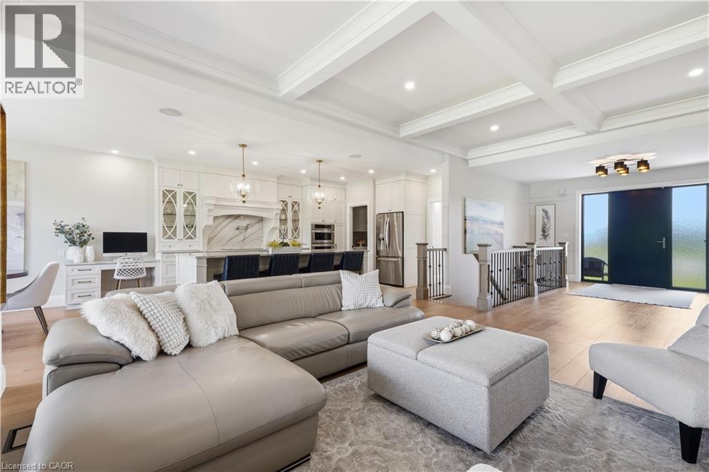 7 - 670 Bishopsgate Road Property Photo 11