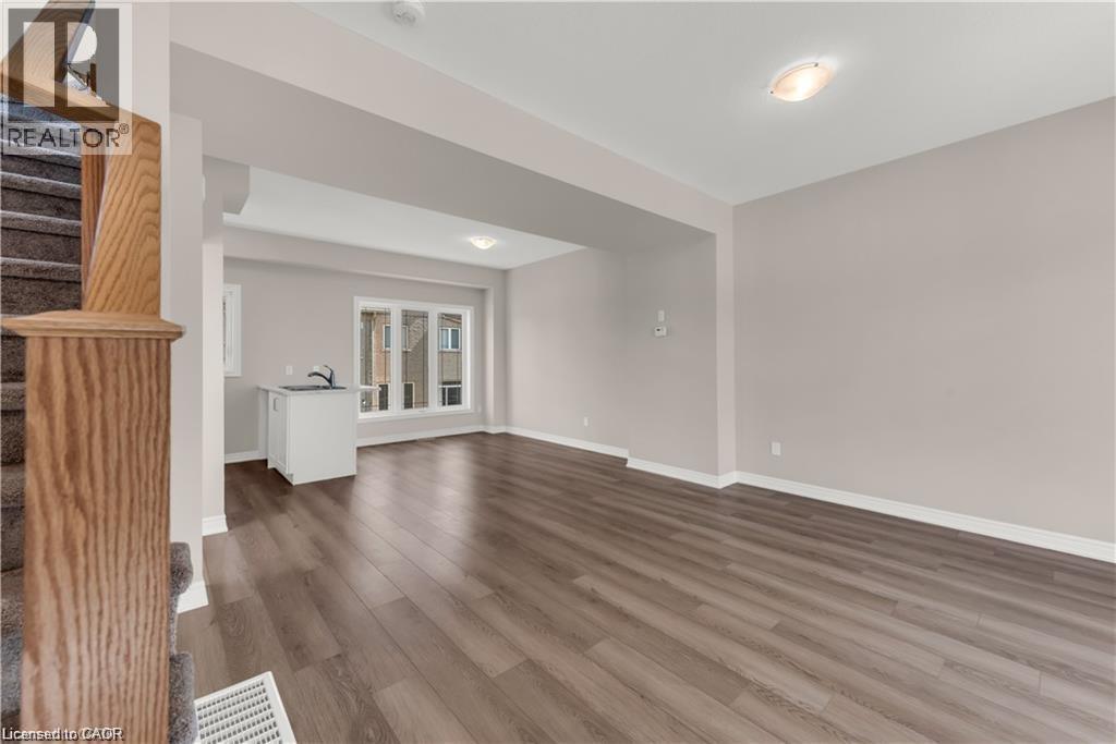 19 Picardy Drive Unit# 39 Property Photo 8