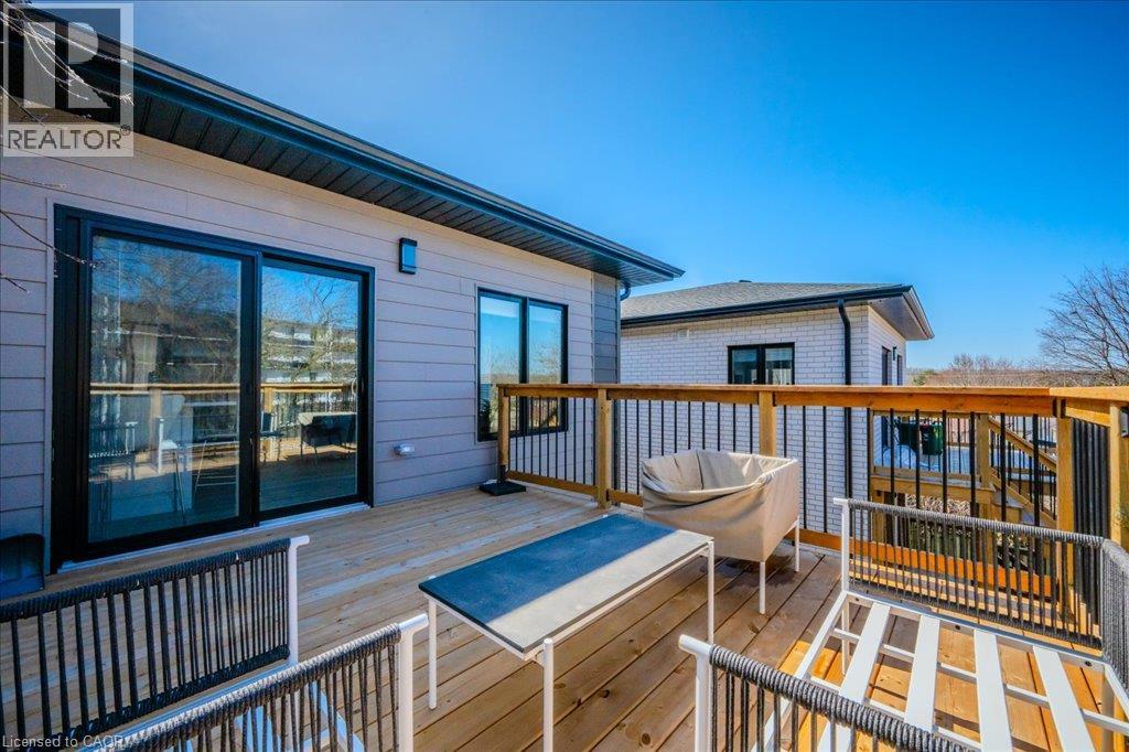 498 Karn Street Property Photo 15