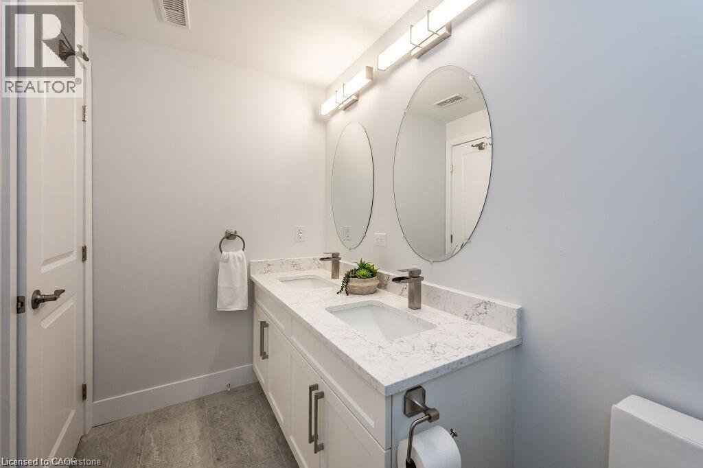 498 Karn Street Property Photo 15