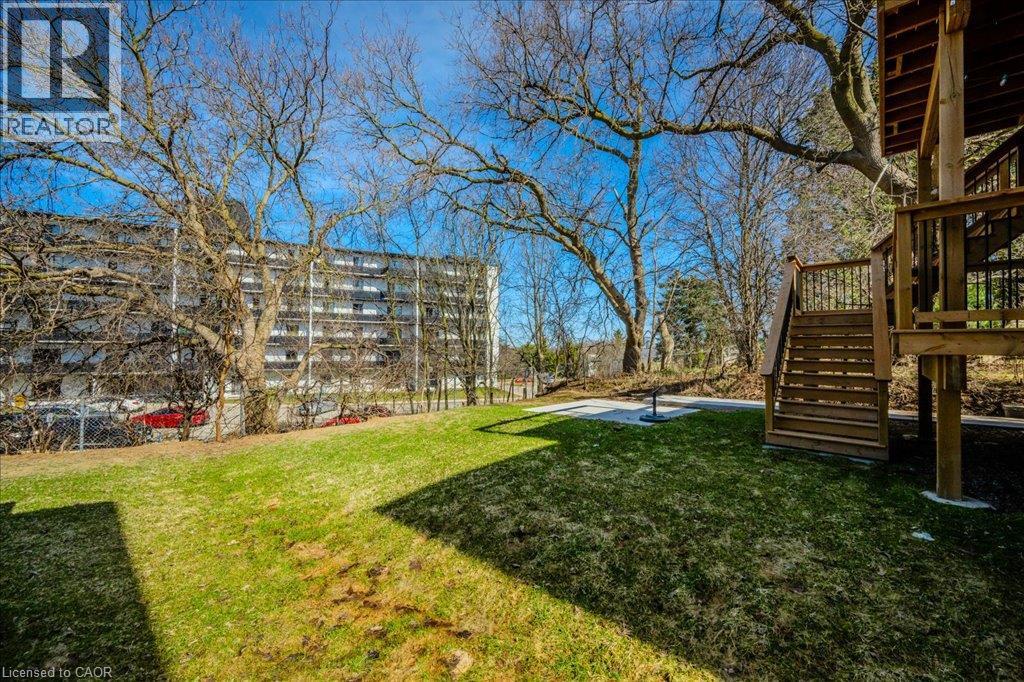 498 Karn Street Property Photo 18