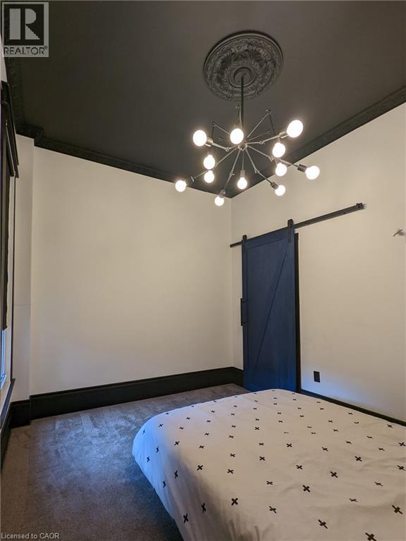 158 Hunter Street E Property Photo 14