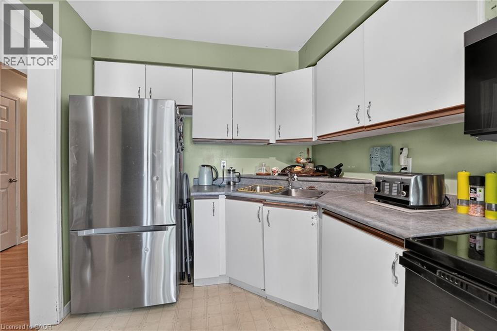 47 Swayze Court Property Photo 6