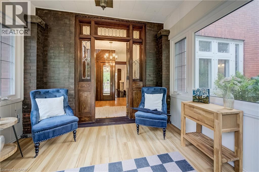 22 Maynard Avenue Property Photo 4