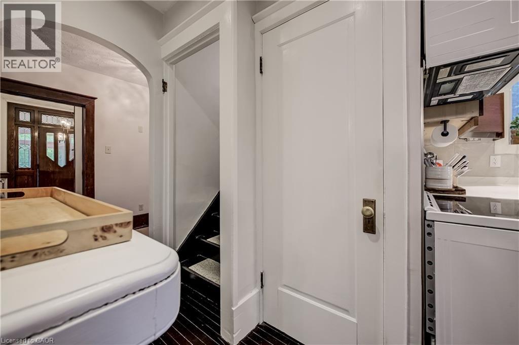 22 Maynard Avenue Property Photo 13