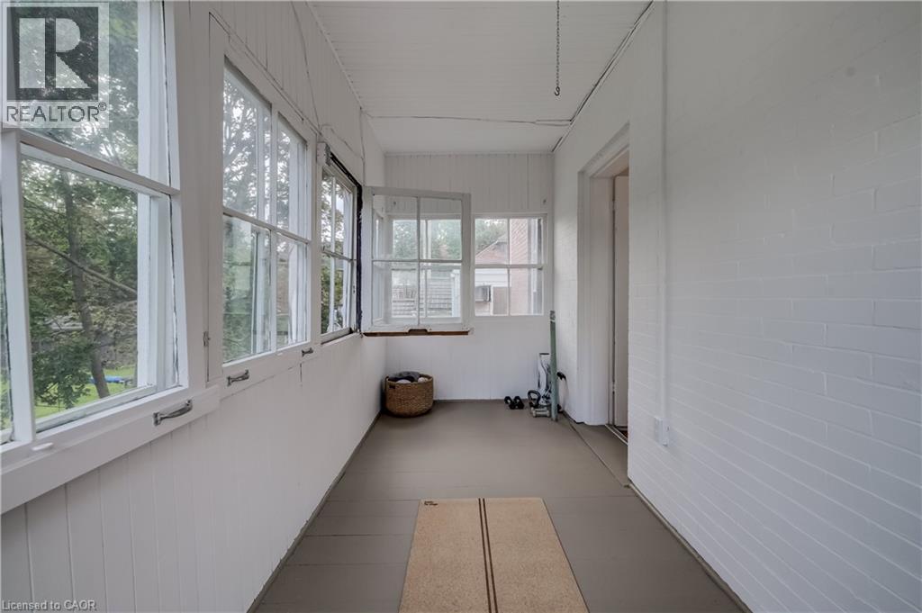 22 Maynard Avenue Property Photo 27