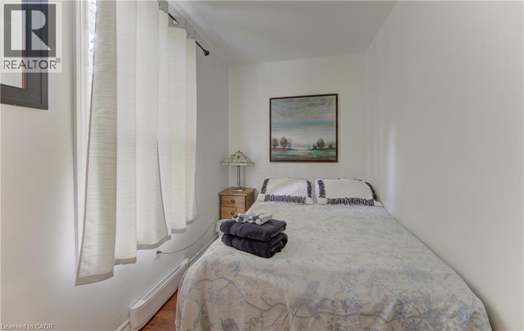 422-430 Turnberry Street Property Photo 24