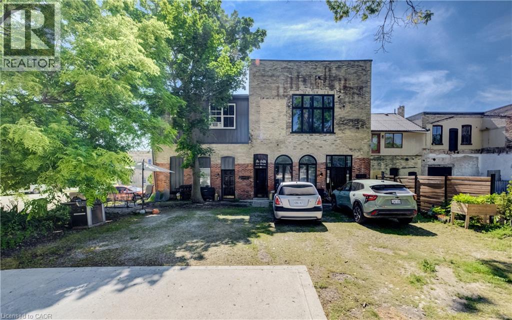 422-430 Turnberry Street Property Photo 31