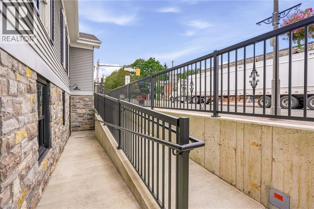 326 Wilson Street E Unit# N.suite Property Photo 8