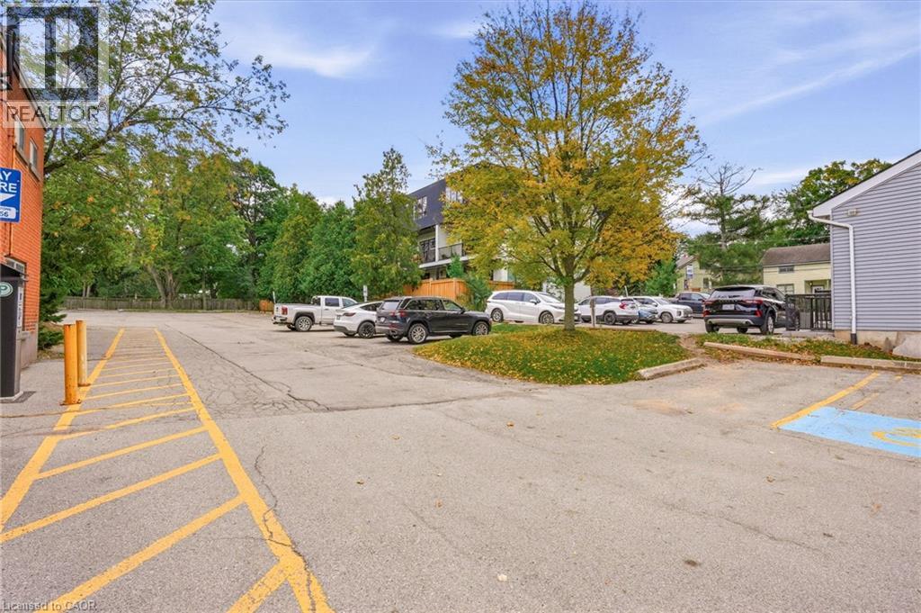 326 Wilson Street E Unit# N.suite Property Photo 14