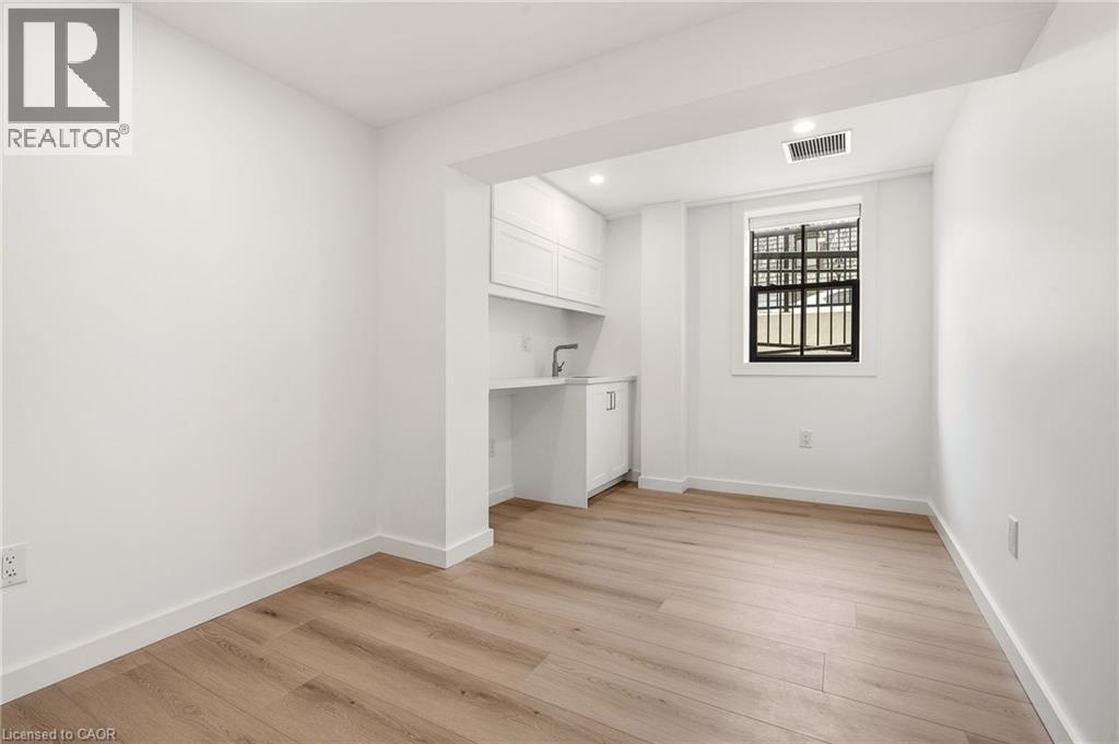 326 Wilson Street E Unit# N.suite Property Photo 31