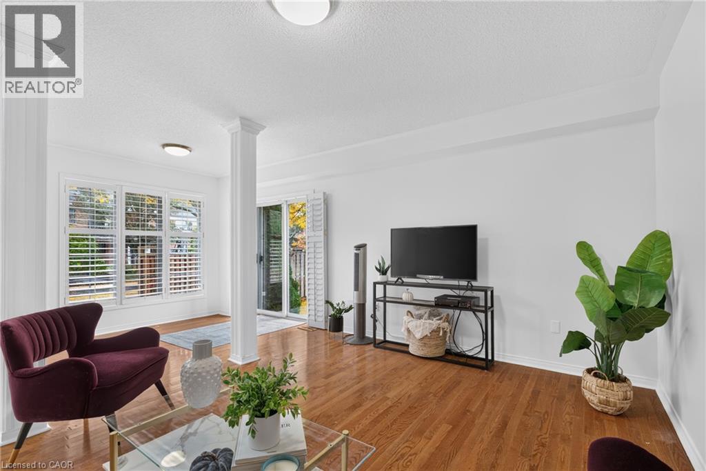 5555 Linwell Place Property Photo 15
