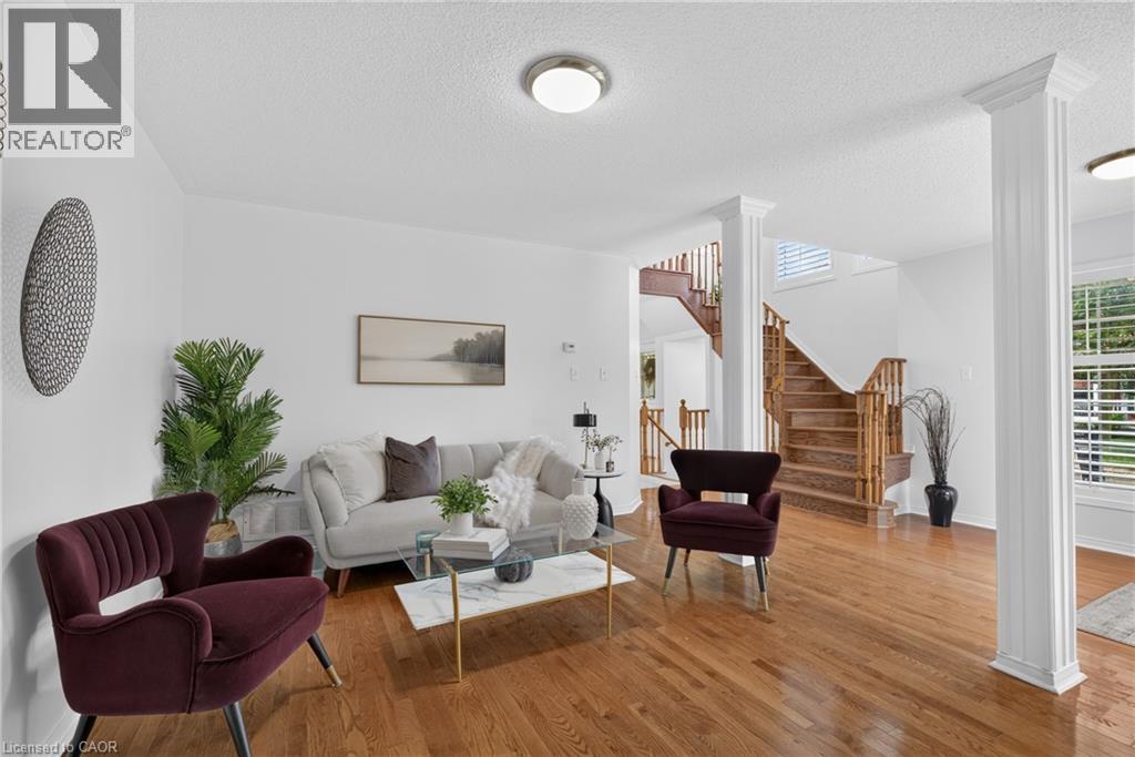 5555 Linwell Place Property Photo 16
