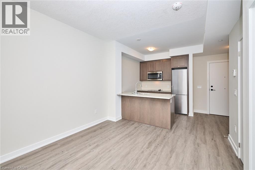 600 North Service Road Unit# 504 Property Photo 11