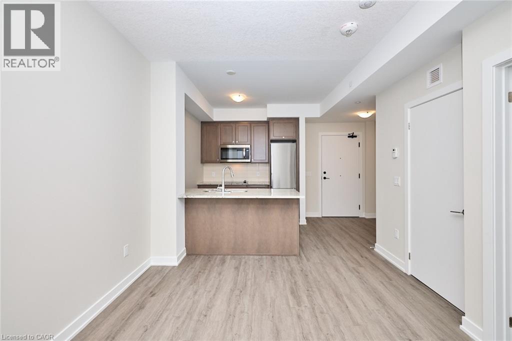 600 North Service Road Unit# 504 Property Photo 12
