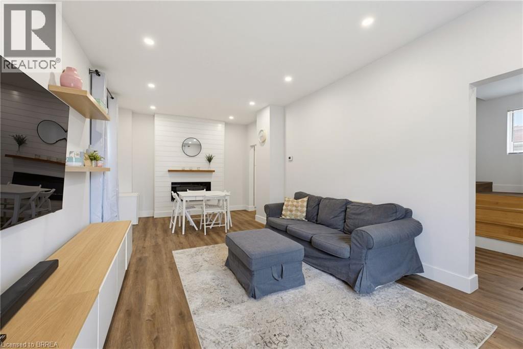 277 Murray Street Property Photo 4