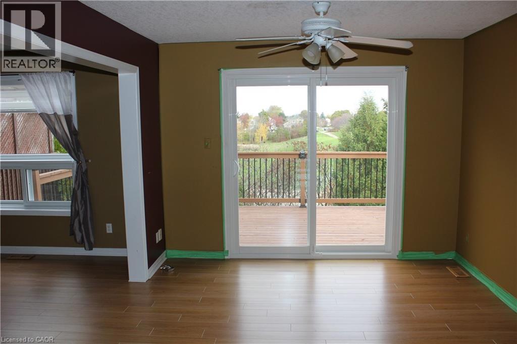 184 Northampton Crescent Unit# B Property Photo 6