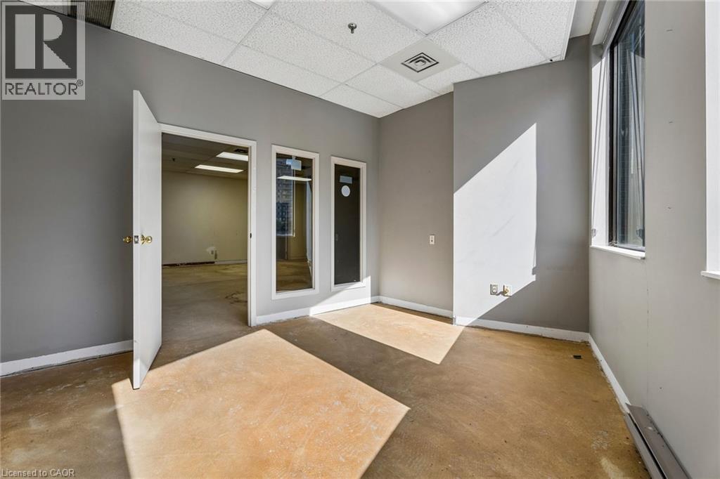 151 York Boulevard Unit# 204 Property Photo 2
