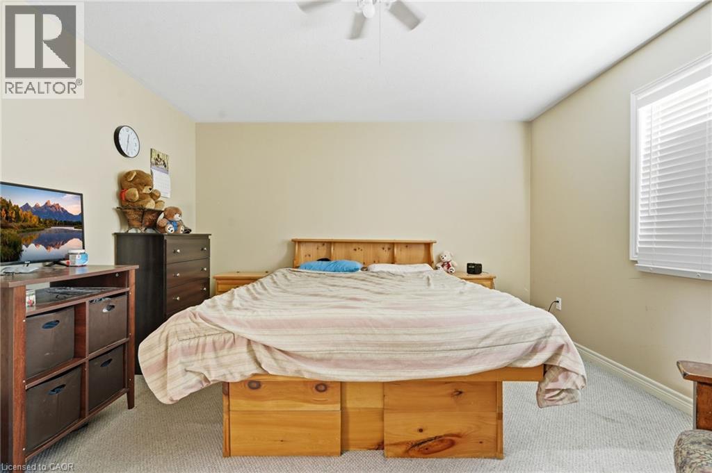 58 Saturn Road Property Photo 13
