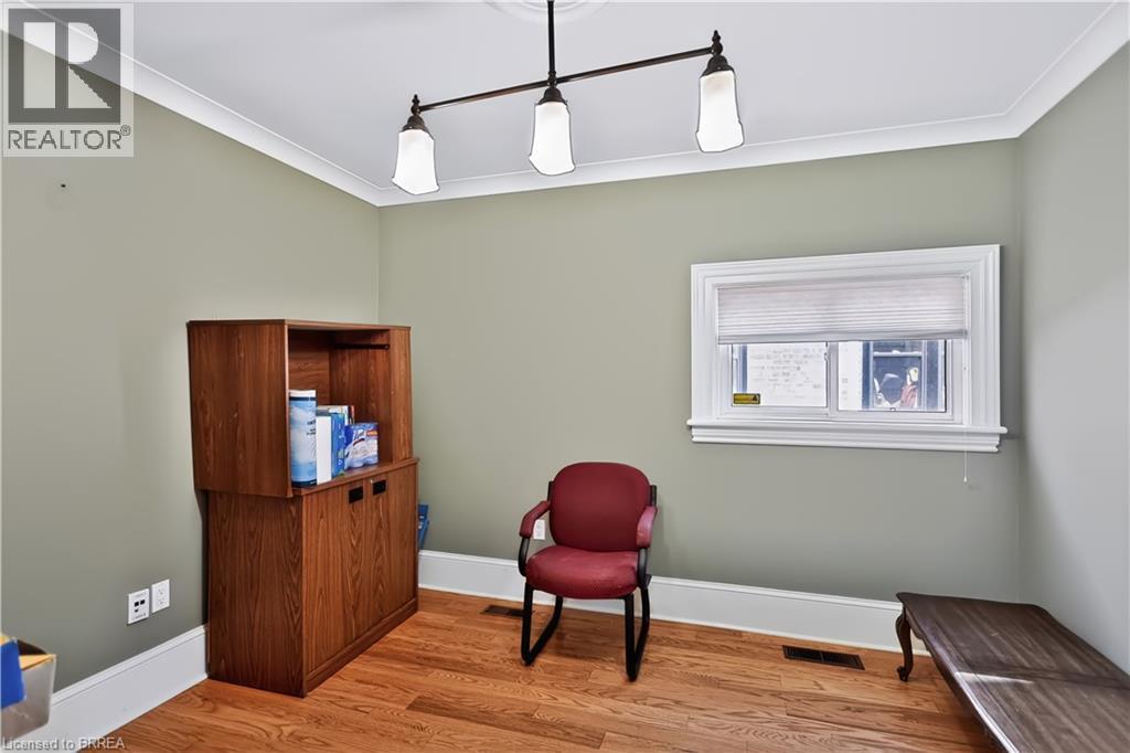 241 Brant Avenue Property Photo 7