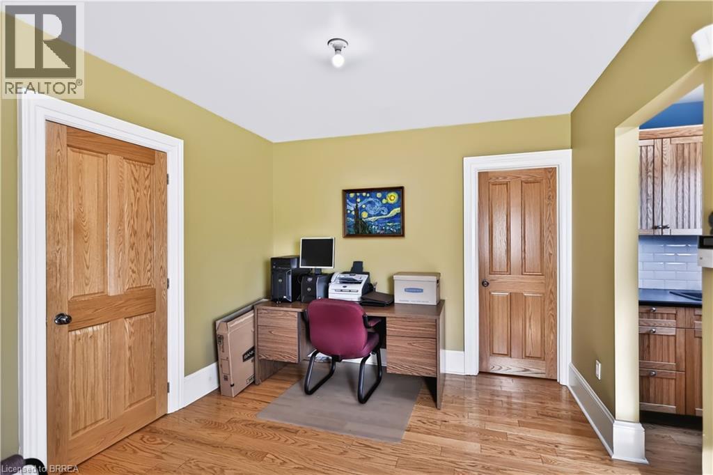 241 Brant Avenue Property Photo 20